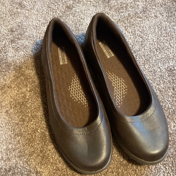 Skechers Brown Leather  Women’s Air Cooled Goga Mat Loafers Size 8.5 - Picture 1 of 12